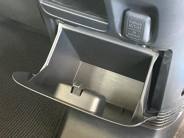 N-BOXカスタム G・Lパッケージ 電動スライドドア 純正SDナビ バックカメラ 禁煙車 スマートキー HIDヘッド ETC オートライト オートエアコン 純正14インチアルミ CD DVD再生 地デジ(43枚目)