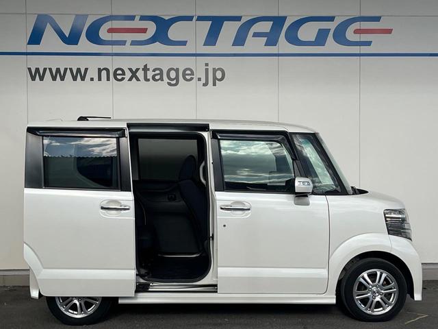 N-BOXカスタム G・Lパッケージ 電動スライドドア 純正SDナビ バックカメラ 禁煙車 スマートキー HIDヘッド ETC オートライト オートエアコン 純正14インチアルミ CD DVD再生 地デジ(49枚目)
