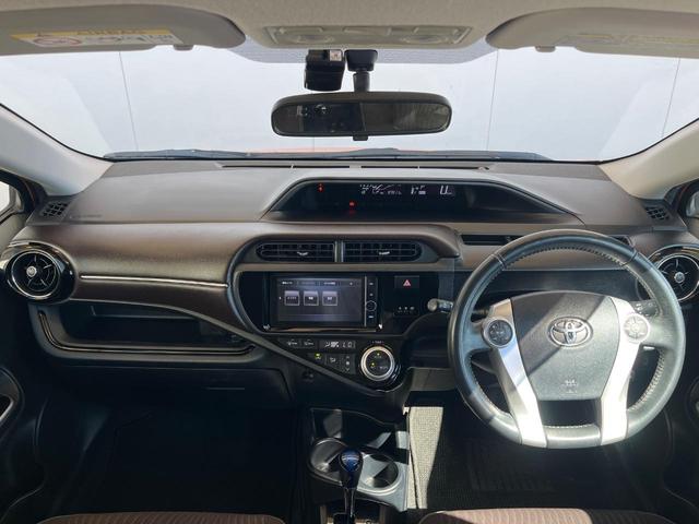 アクア G バックカメラ 禁煙車 ドラレコ スマートキー LEDヘッド ビルトインETC クルコン オートライト オートエアコン CD DVD再生 フルセグ LEDフォグ(2枚目)