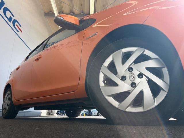 アクア G バックカメラ 禁煙車 ドラレコ スマートキー LEDヘッド ビルトインETC クルコン オートライト オートエアコン CD DVD再生 フルセグ LEDフォグ(13枚目)