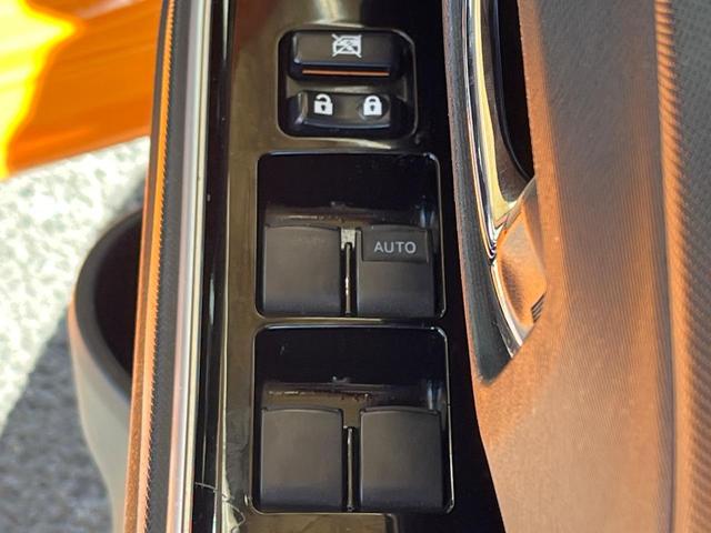 アクア G バックカメラ 禁煙車 ドラレコ スマートキー LEDヘッド ビルトインETC クルコン オートライト オートエアコン CD DVD再生 フルセグ LEDフォグ(34枚目)