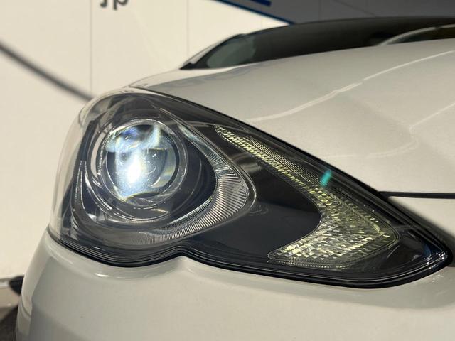アクア Ｓ　ＳＤナビ　バックカメラ　禁煙車　ドラレコ　コーナーセンサー　スマートキー　ＬＥＤヘッド　ビルトインＥＴＣ　オートライト　オートエアコン　Ｂｌｕｅｔｏｏｔｈ　ＣＤ　ＨＩＤフォグ（13枚目）
