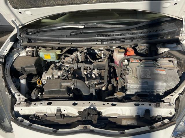 アクア Ｓ　ＳＤナビ　バックカメラ　禁煙車　ドラレコ　コーナーセンサー　スマートキー　ＬＥＤヘッド　ビルトインＥＴＣ　オートライト　オートエアコン　Ｂｌｕｅｔｏｏｔｈ　ＣＤ　ＨＩＤフォグ（19枚目）