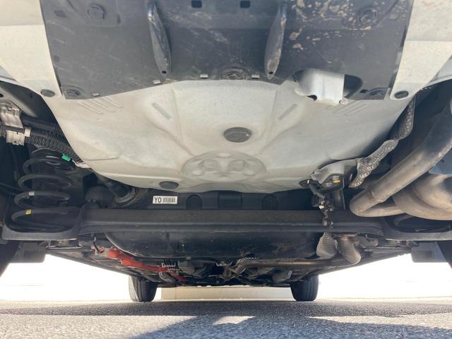 アクア Ｓ　ＳＤナビ　バックカメラ　禁煙車　ドラレコ　コーナーセンサー　スマートキー　ＬＥＤヘッド　ビルトインＥＴＣ　オートライト　オートエアコン　Ｂｌｕｅｔｏｏｔｈ　ＣＤ　ＨＩＤフォグ（20枚目）