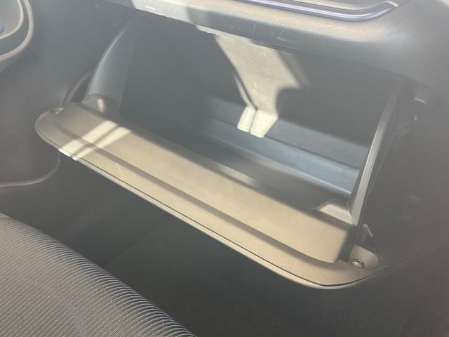 アクア Ｓ　ＳＤナビ　バックカメラ　禁煙車　ドラレコ　コーナーセンサー　スマートキー　ＬＥＤヘッド　ビルトインＥＴＣ　オートライト　オートエアコン　Ｂｌｕｅｔｏｏｔｈ　ＣＤ　ＨＩＤフォグ（36枚目）