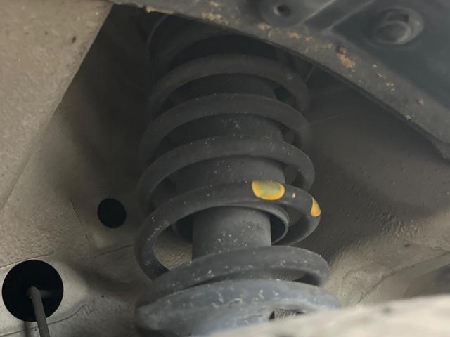 ワゴンＲ ＦＸリミテッド　禁煙車　スマートキー　純正１４インチアルミホイール　オーディオ　プライバシーガラス　ドアバイザー（28枚目）