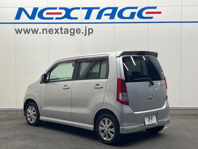 ワゴンＲ ＦＸリミテッド　禁煙車　スマートキー　純正１４インチアルミホイール　オーディオ　プライバシーガラス　ドアバイザー（42枚目）