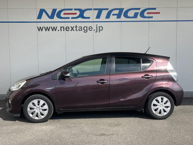 アクア S 純正SDナビ バックカメラ 禁煙車 スマートキー ETC オートエアコン Bluetooth CD DVD再生 フルセグ(42枚目)