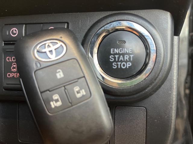 ルーミー カスタムG 両側電動ドア SDナビ バックカメラ 衝突被害軽減システム レーダークルーズ 禁煙車 コーナーセンサー スマートキー LEDヘッド ETC オートライト オートエアコン 純正14インチアルミ(8枚目)