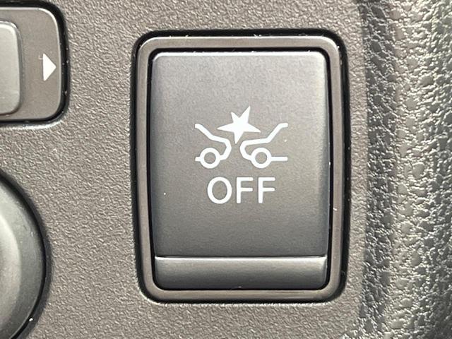 ノート X Vセレクション 純正SDナビ 全周囲カメラ 衝突被害軽減システム 禁煙車 コーナーセンサー スマートキー ETC オートライト オートエアコン Bluetooth CD DVD再生 フルセグ(5枚目)