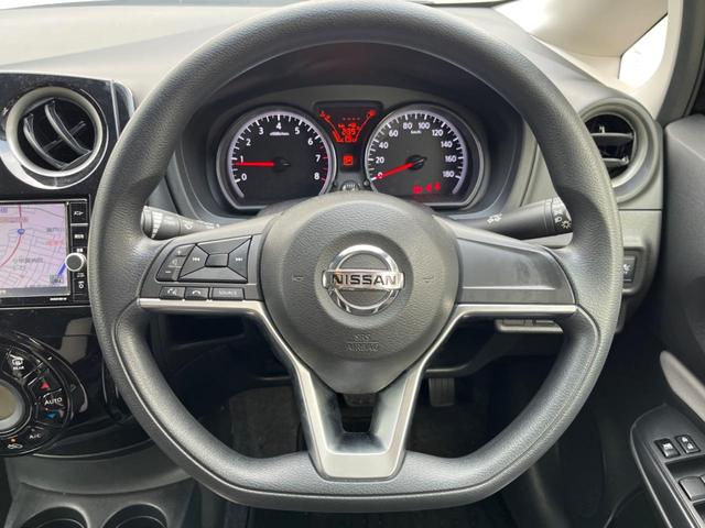 ノート X Vセレクション 純正SDナビ 全周囲カメラ 衝突被害軽減システム 禁煙車 コーナーセンサー スマートキー ETC オートライト オートエアコン Bluetooth CD DVD再生 フルセグ(12枚目)