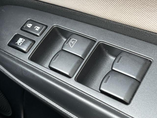 ノート X Vセレクション 純正SDナビ 全周囲カメラ 衝突被害軽減システム 禁煙車 コーナーセンサー スマートキー ETC オートライト オートエアコン Bluetooth CD DVD再生 フルセグ(34枚目)