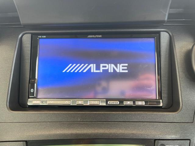 プリウス S SDナビ 禁煙車 スマートキー ETC オートライト オートエアコン 純正15インチアルミ Bluetooth CD DVD再生 フルセグ(3枚目)