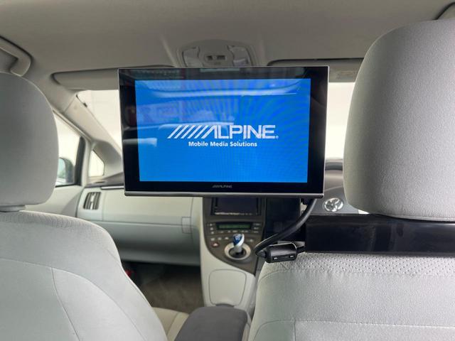 プリウス S SDナビ 禁煙車 スマートキー ETC オートライト オートエアコン 純正15インチアルミ Bluetooth CD DVD再生 フルセグ(4枚目)