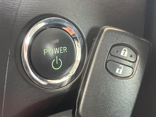 プリウス S SDナビ 禁煙車 スマートキー ETC オートライト オートエアコン 純正15インチアルミ Bluetooth CD DVD再生 フルセグ(7枚目)