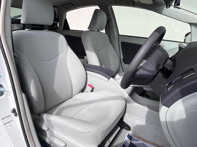 プリウス S SDナビ 禁煙車 スマートキー ETC オートライト オートエアコン 純正15インチアルミ Bluetooth CD DVD再生 フルセグ(8枚目)