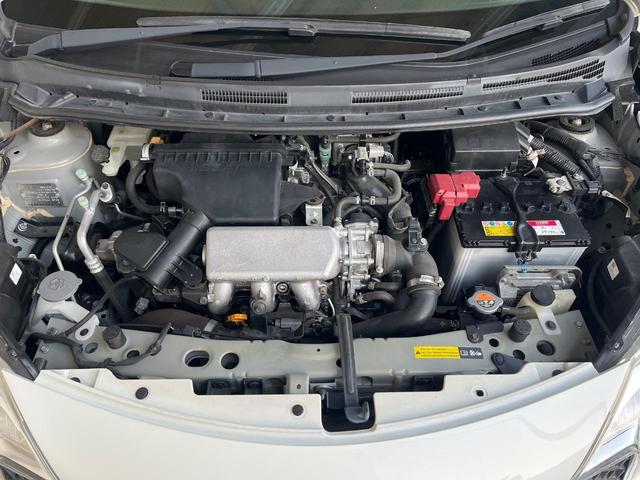 ノート Ｘ　ＤＩＧ－Ｓ　純正ＳＤナビ　バックカメラ　衝突被害軽減システム　禁煙車　スマートキー　ＥＴＣ　車線逸脱警報　オートライト　オートエアコン　純正１４インチアルミ　Ｂｌｕｅｔｏｏｔｈ　ＣＤ　ＤＶＤ再生　フルセグ（18枚目）