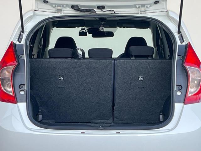 ノート Ｘ　ＤＩＧ－Ｓ　純正ＳＤナビ　バックカメラ　衝突被害軽減システム　禁煙車　スマートキー　ＥＴＣ　車線逸脱警報　オートライト　オートエアコン　純正１４インチアルミ　Ｂｌｕｅｔｏｏｔｈ　ＣＤ　ＤＶＤ再生　フルセグ（31枚目）