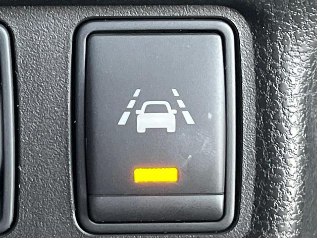 ノート Ｘ　ＤＩＧ－Ｓ　純正ＳＤナビ　バックカメラ　衝突被害軽減システム　禁煙車　スマートキー　ＥＴＣ　車線逸脱警報　オートライト　オートエアコン　純正１４インチアルミ　Ｂｌｕｅｔｏｏｔｈ　ＣＤ　ＤＶＤ再生　フルセグ（45枚目）