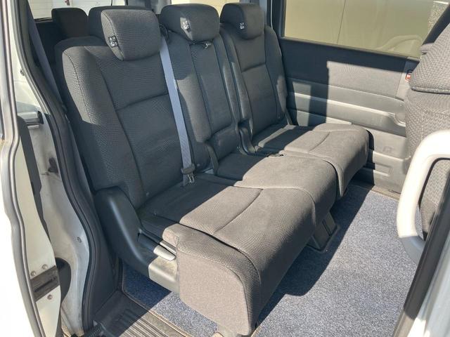 ステップワゴンスパーダ パワーエディション 両側電動ドア 純正SDナビ バックカメラ 禁煙車 HIDヘッド ビルトインETC オートライト オートエアコン 純正16インチアルミ CD DVD再生 フルセグ パドルシフト(9枚目)