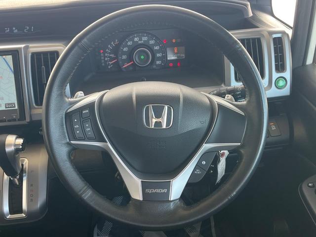 ステップワゴンスパーダ パワーエディション 両側電動ドア 純正SDナビ バックカメラ 禁煙車 HIDヘッド ビルトインETC オートライト オートエアコン 純正16インチアルミ CD DVD再生 フルセグ パドルシフト(12枚目)