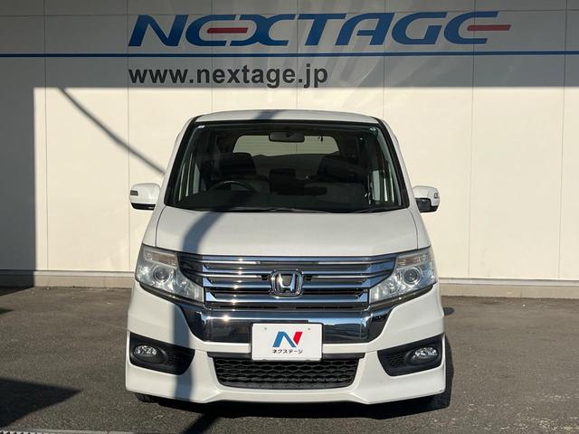 ステップワゴンスパーダ パワーエディション 両側電動ドア 純正SDナビ バックカメラ 禁煙車 HIDヘッド ビルトインETC オートライト オートエアコン 純正16インチアルミ CD DVD再生 フルセグ パドルシフト(15枚目)