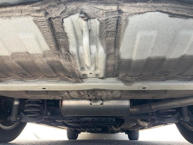 ステップワゴンスパーダ パワーエディション 両側電動ドア 純正SDナビ バックカメラ 禁煙車 HIDヘッド ビルトインETC オートライト オートエアコン 純正16インチアルミ CD DVD再生 フルセグ パドルシフト(20枚目)