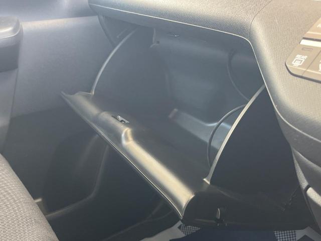 ステップワゴンスパーダ パワーエディション 両側電動ドア 純正SDナビ バックカメラ 禁煙車 HIDヘッド ビルトインETC オートライト オートエアコン 純正16インチアルミ CD DVD再生 フルセグ パドルシフト(35枚目)