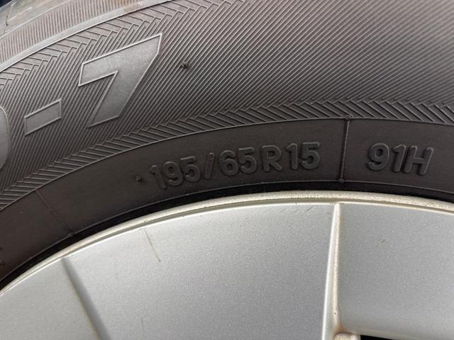 プリウス S SDナビ バックカメラ 禁煙車 ドラレコ コーナーセンサー スマートキー ビルトインETC オートライト オートエアコン 純正17インチアルミ Bluetooth CD DVD再生(37枚目)