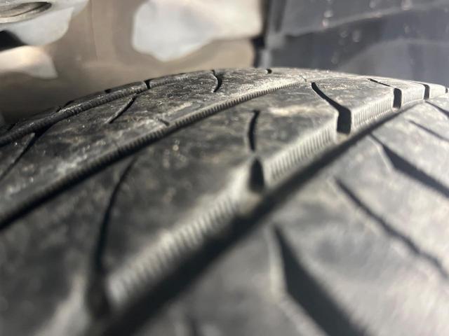 プリウス S SDナビ バックカメラ 禁煙車 ドラレコ コーナーセンサー スマートキー ビルトインETC オートライト オートエアコン 純正17インチアルミ Bluetooth CD DVD再生(38枚目)