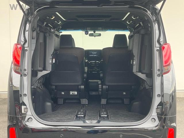 アルファード ２．５Ｓ　Ａパッケージ　タイプブラック　両側電動ドア　後席モニター　バックカメラ　衝突被害軽減システム　１００Ｖ電源　禁煙車　ハーフレザーシート　ドラレコ　コーナーセンサー　スマートキー　ＬＥＤヘッド　ビルトインＥＴＣ　クルコン（12枚目）