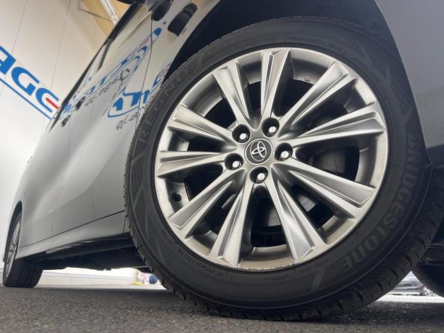 アルファード ２．５Ｓ　Ａパッケージ　タイプブラック　両側電動ドア　後席モニター　バックカメラ　衝突被害軽減システム　１００Ｖ電源　禁煙車　ハーフレザーシート　ドラレコ　コーナーセンサー　スマートキー　ＬＥＤヘッド　ビルトインＥＴＣ　クルコン（14枚目）