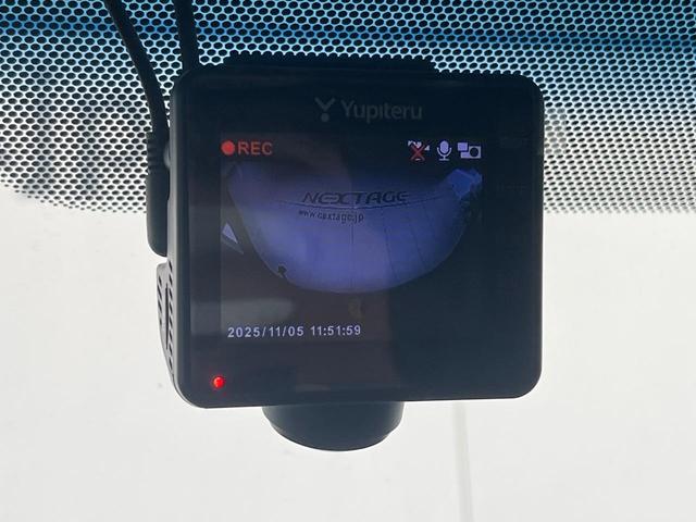 アルファード ２．５Ｓ　Ａパッケージ　タイプブラック　両側電動ドア　後席モニター　バックカメラ　衝突被害軽減システム　１００Ｖ電源　禁煙車　ハーフレザーシート　ドラレコ　コーナーセンサー　スマートキー　ＬＥＤヘッド　ビルトインＥＴＣ　クルコン（23枚目）