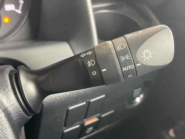 アルファード ２．５Ｓ　Ａパッケージ　タイプブラック　両側電動ドア　後席モニター　バックカメラ　衝突被害軽減システム　１００Ｖ電源　禁煙車　ハーフレザーシート　ドラレコ　コーナーセンサー　スマートキー　ＬＥＤヘッド　ビルトインＥＴＣ　クルコン（35枚目）