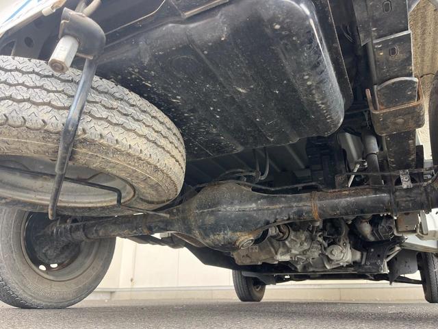 ハイゼットトラック スタンダード 農用スペシャル 4WD MT車 禁煙車 ドアバイザー(45枚目)