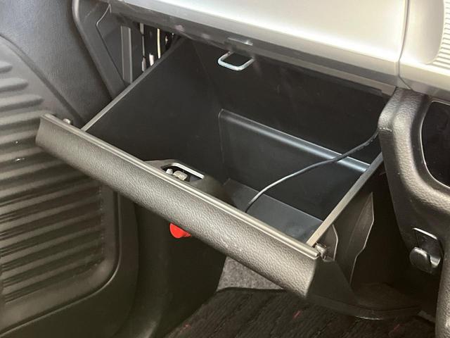 スペーシアカスタム ハイブリッドＸＳターボ　両側電動ドア　純正ＳＤナビ　全周囲カメラ　衝突被害軽減システム　ハーフレザーシート　シートヒーター　ドラレコ　コーナーセンサー　スマートキー　ＬＥＤヘッド　ビルトインＥＴＣ　クルコン　車線逸脱警報（40枚目）