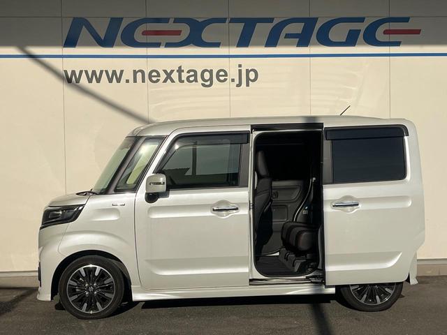 スペーシアカスタム ハイブリッドＸＳターボ　両側電動ドア　純正ＳＤナビ　全周囲カメラ　衝突被害軽減システム　ハーフレザーシート　シートヒーター　ドラレコ　コーナーセンサー　スマートキー　ＬＥＤヘッド　ビルトインＥＴＣ　クルコン　車線逸脱警報（59枚目）