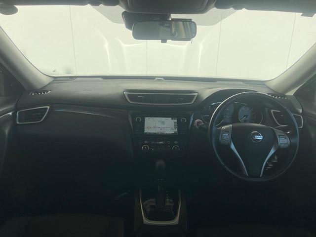 エクストレイル 20Xtt エマージェンシーブレーキパッケージ 全周囲カメラ 禁煙車 電動リアゲート レザーシート ドラレコ コーナーセンサー スマートキー LEDヘッド ビルトインETC クルコン 純正18インチアルミ オートライト デュアルエアコン(2枚目)