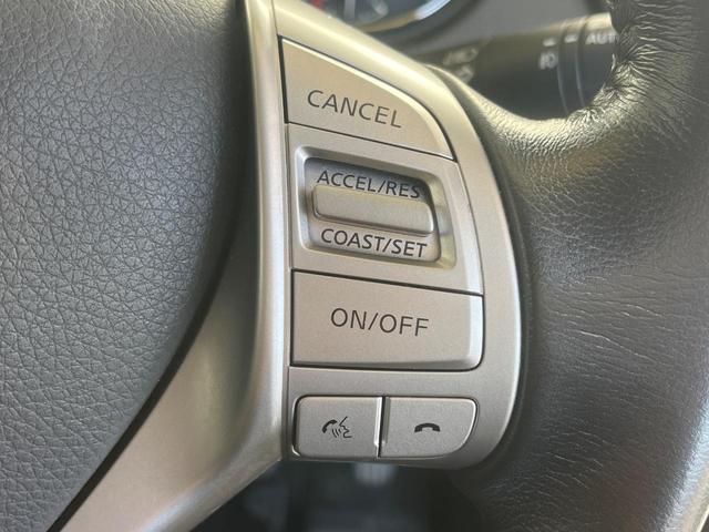 エクストレイル 20Xtt エマージェンシーブレーキパッケージ 全周囲カメラ 禁煙車 電動リアゲート レザーシート ドラレコ コーナーセンサー スマートキー LEDヘッド ビルトインETC クルコン 純正18インチアルミ オートライト デュアルエアコン(5枚目)