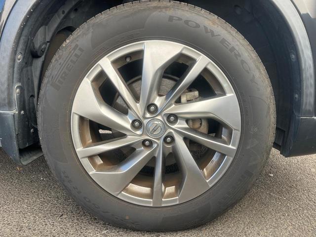 エクストレイル 20Xtt エマージェンシーブレーキパッケージ 全周囲カメラ 禁煙車 電動リアゲート レザーシート ドラレコ コーナーセンサー スマートキー LEDヘッド ビルトインETC クルコン 純正18インチアルミ オートライト デュアルエアコン(52枚目)