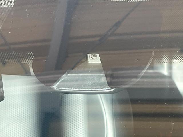 エクストレイル 20Xtt エマージェンシーブレーキパッケージ 全周囲カメラ 禁煙車 電動リアゲート レザーシート ドラレコ コーナーセンサー スマートキー LEDヘッド ビルトインETC クルコン 純正18インチアルミ オートライト デュアルエアコン(62枚目)