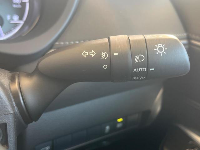 ハリアー Ｇ　バックカメラ　レーダークルーズ　禁煙車　パワーシート　ドラレコ　コーナーセンサー　スマートキー　ＬＥＤヘッド　ビルトインＥＴＣ　純正１８インチアルミ　デュアルエアコン　Ｂｌｕｅｔｏｏｔｈ　フルセグ（39枚目）