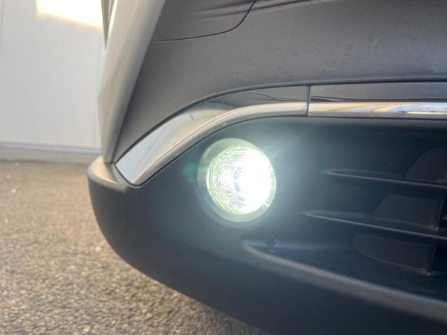 ハリアー Ｇ　バックカメラ　レーダークルーズ　禁煙車　パワーシート　ドラレコ　コーナーセンサー　スマートキー　ＬＥＤヘッド　ビルトインＥＴＣ　純正１８インチアルミ　デュアルエアコン　Ｂｌｕｅｔｏｏｔｈ　フルセグ（58枚目）