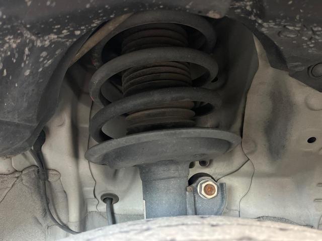 シエンタ ハイブリッドファンベースＧセーフティーエディションＩＩ　両側電動ドア　衝突被害軽減システム　禁煙車　コーナーセンサー　スマートキー　ＬＥＤヘッド　ビルトインＥＴＣ　クルコン　オートハイビーム　オートライト　オートエアコン　ＬＥＤフォグ（45枚目）