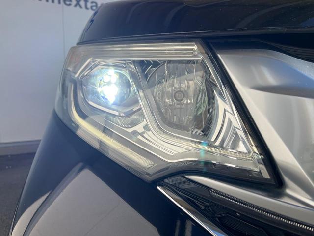 ステップワゴンスパーダ スパーダ 両側電動ドア 後席モニター バックカメラ 禁煙車 スマートキー LEDヘッド ビルトインETC クルコン 純正16インチアルミ オートライト デュアルエアコン Bluetooth CD DVD再生(13枚目)