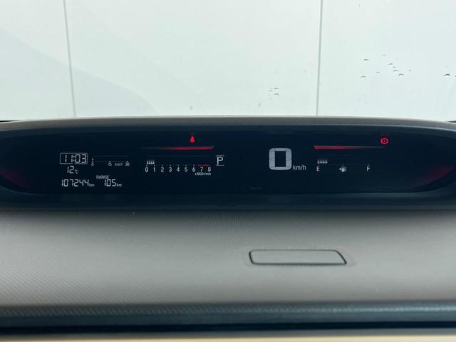 ステップワゴンスパーダ スパーダ 両側電動ドア 後席モニター バックカメラ 禁煙車 スマートキー LEDヘッド ビルトインETC クルコン 純正16インチアルミ オートライト デュアルエアコン Bluetooth CD DVD再生(38枚目)