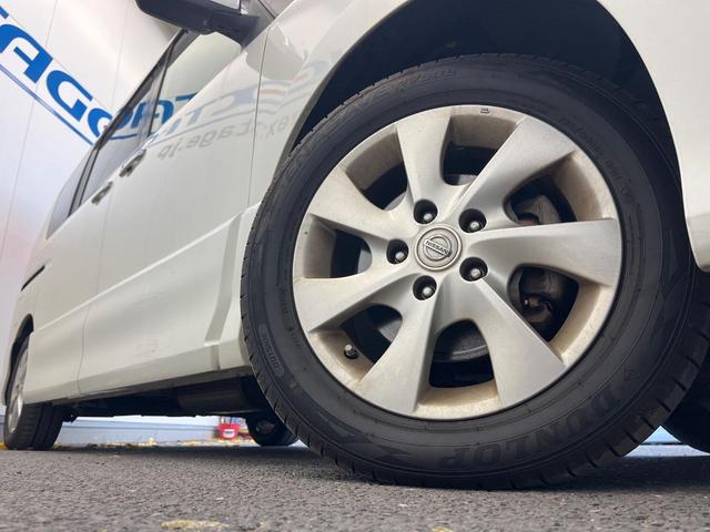 【純正アルミホイール】外観にマッチした純正アルミホイールを装着しております。各種社外アルミホイールや、スタッドレスタイヤも取扱いしております。是非ご相談ください♪