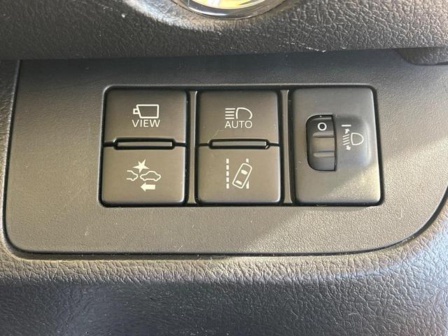 シエンタ ファンベースG 両側電動ドア 純正SDナビ 全周囲カメラ 衝突被害軽減システム 禁煙車 コーナーセンサー スマートキー ビルトインETC オートハイビーム 車線逸脱警報 オートエアコン Bluetooth CD(5枚目)