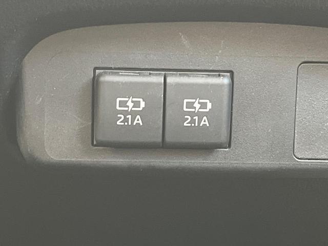 シエンタ ファンベースG 両側電動ドア 純正SDナビ 全周囲カメラ 衝突被害軽減システム 禁煙車 コーナーセンサー スマートキー ビルトインETC オートハイビーム 車線逸脱警報 オートエアコン Bluetooth CD(31枚目)