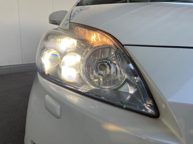 プリウス Ｇツーリングセレクションレザーパッケージ　純正ＳＤナビ　レーダークルーズ　禁煙車　レザーシート　スマートキー　ＬＥＤヘッド　ビルトインＥＴＣ　純正１７インチアルミ　オートエアコン　ＣＤ　フルセグ（13枚目）